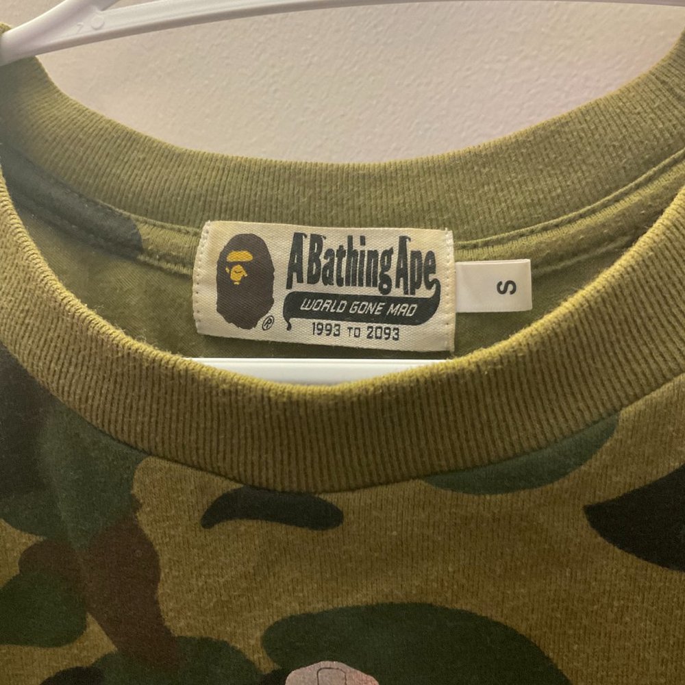 Bape Shark Tee - Picture 6 of 7
